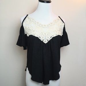 Papaya Black Boho Lace Cold Shoulder Top Tee Sm